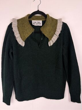 RARE HTF The Tiny Big Sister Ruffle Collar Knit Women’s Sara Sweater Size 34 XS